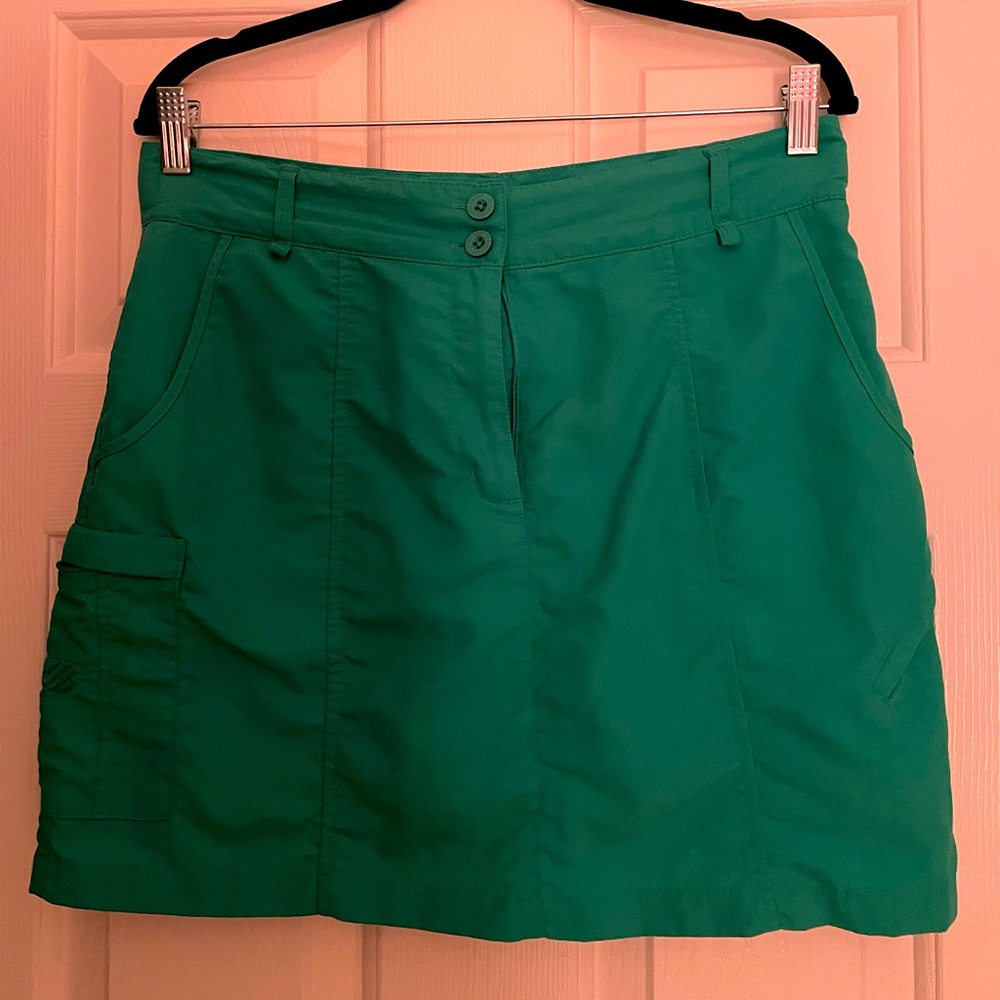 West Marine green skort - small